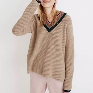 Madewell Womens Sweater Sz M V-Neck Beige Tan Long Sleeve Wool Classic